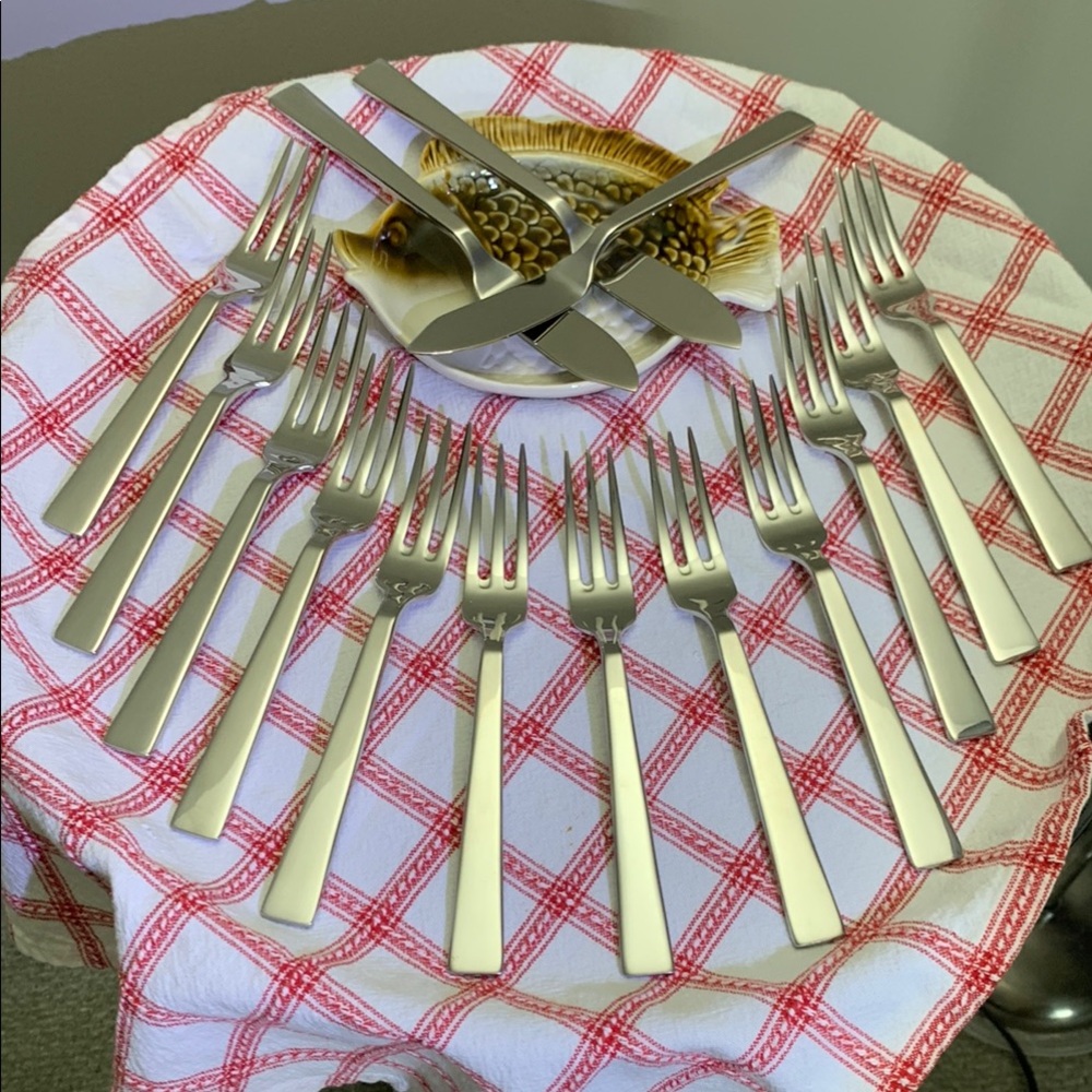 SANT' ANDREA Fulcrum Pattern Forks Set/12 NWOT 18/10